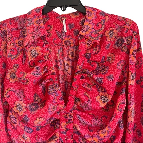 Free People Long Sleeve Floral V-Neck I Got You Printed Top Red Size Medium - Picture 6 of 16